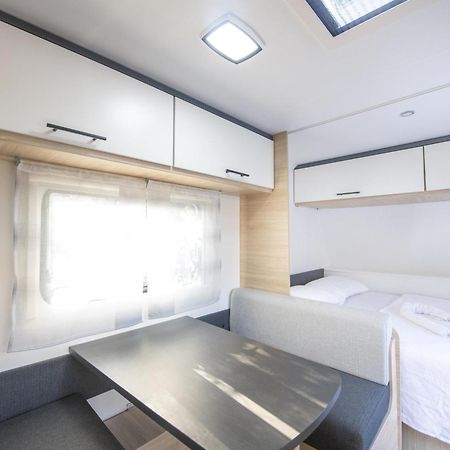 מלון פאטהיה Nomade Caravan Camping מראה חיצוני תמונה